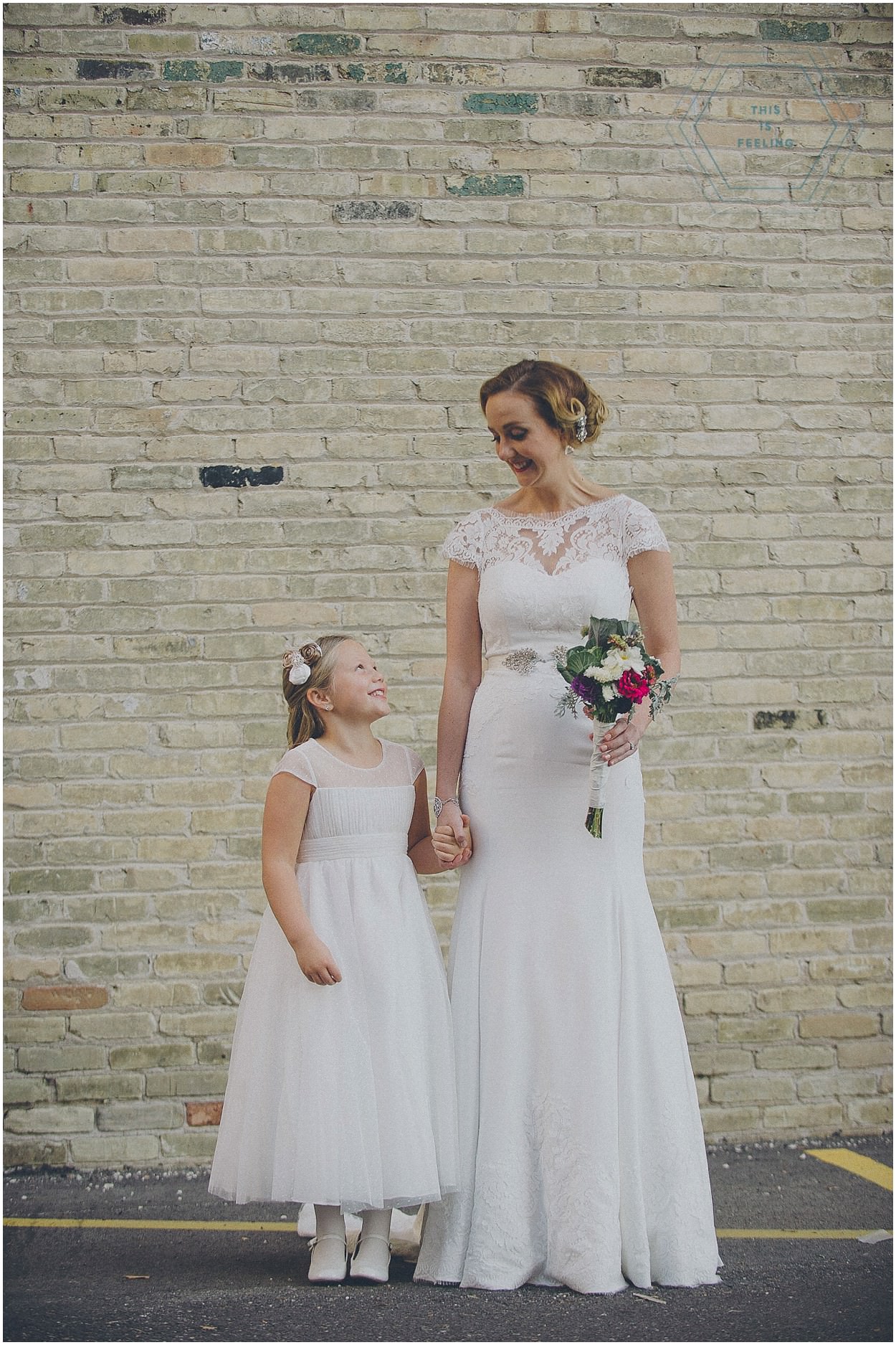 0066-milwaukee-wisconsin-wedding-photography-turner-hall-ballroom-pabst-thisisfeeling-photography-documentary-fine-art-authentic-chernivsky-20141011_2862_B42_8758