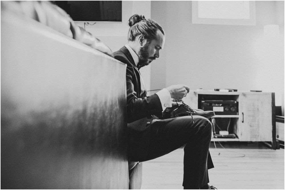 Bridgeport Art Center Wedding This Is Feeling Photography